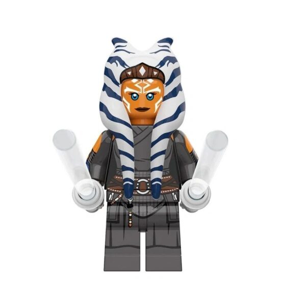 Ahsoka20Tano20351.jpeg Ahsoka Tano Star Wars Minifigure XP351