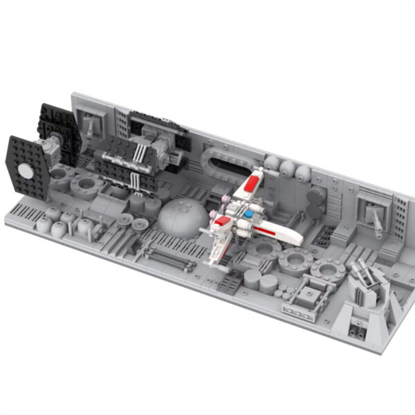 Star Wars Death Star Trench Run Chase Building Set MOC2042 (705 pcs)