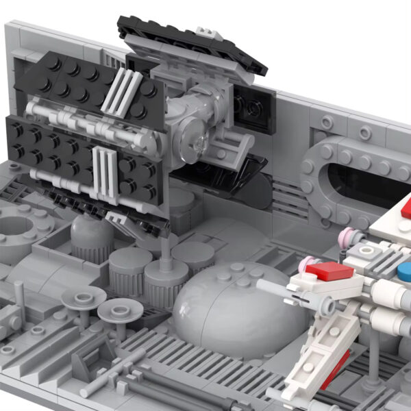 Star Wars Death Star Trench Run Chase Minifigure Set MOC2042 - Compatible with LEGO (705 pcs)
