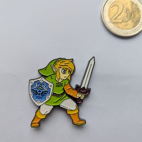 Link Legend of Zelda (Nintendo) Enamel Pin Brooch